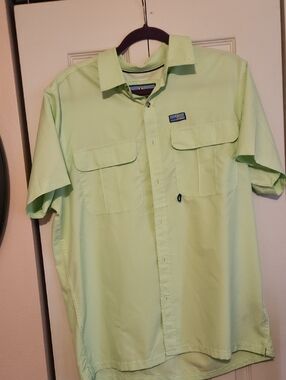 XCASTER OUTDOOR UPF+Sun Protection Men's Large Short Sleeve Button-Down.
